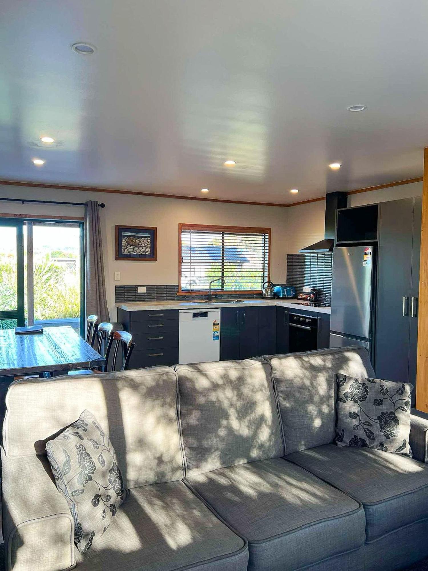 Havelock North Holiday Park Bagian luar foto